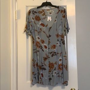 Kimchi Blue floral dress NEVER WORN